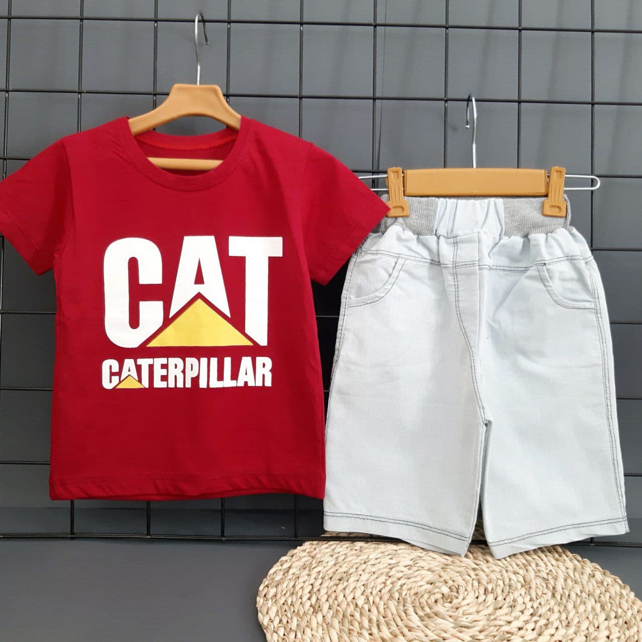 عکس ست بیرونی CAT - شماره 2