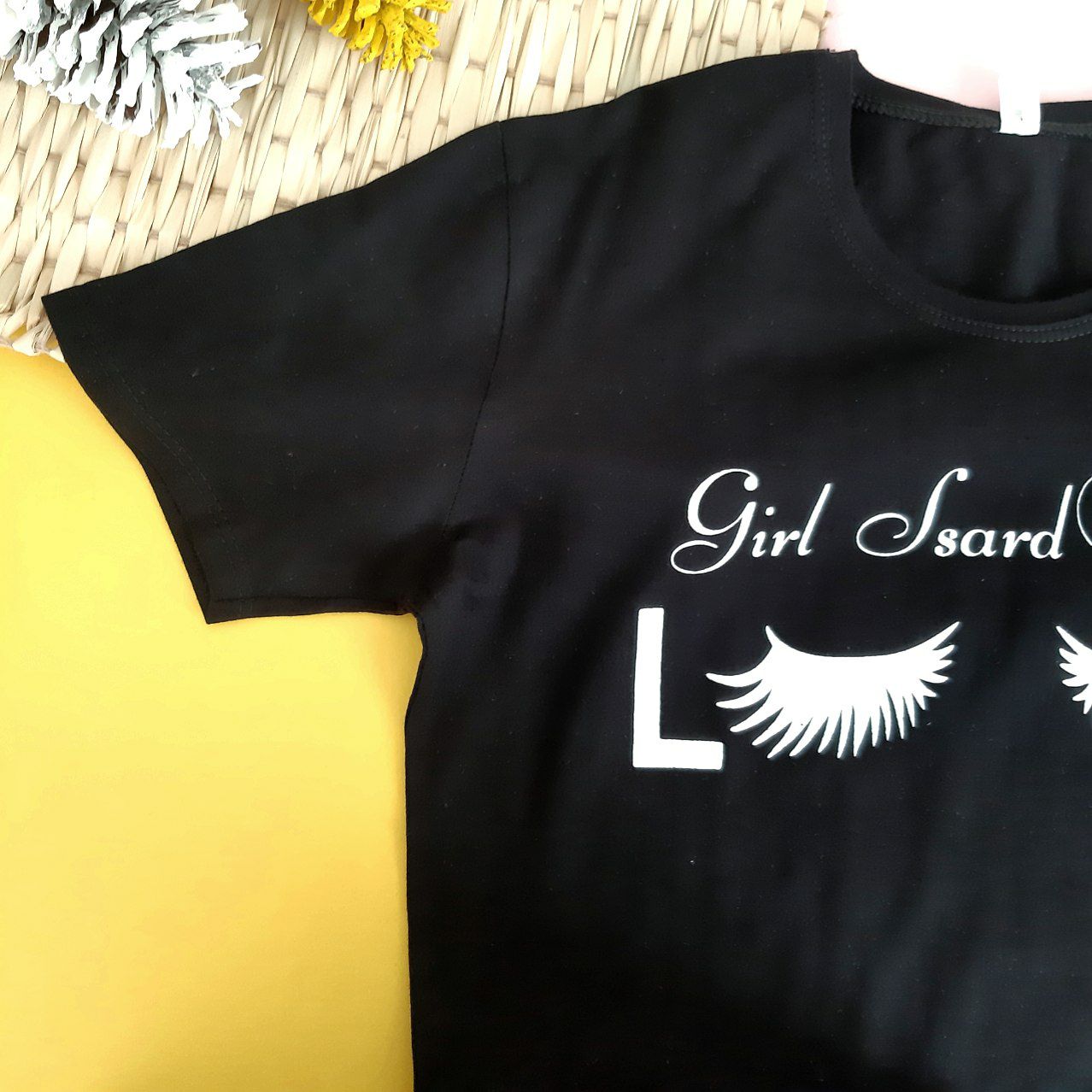 عکس نیم تنه کراپ LOOK - شماره 4
