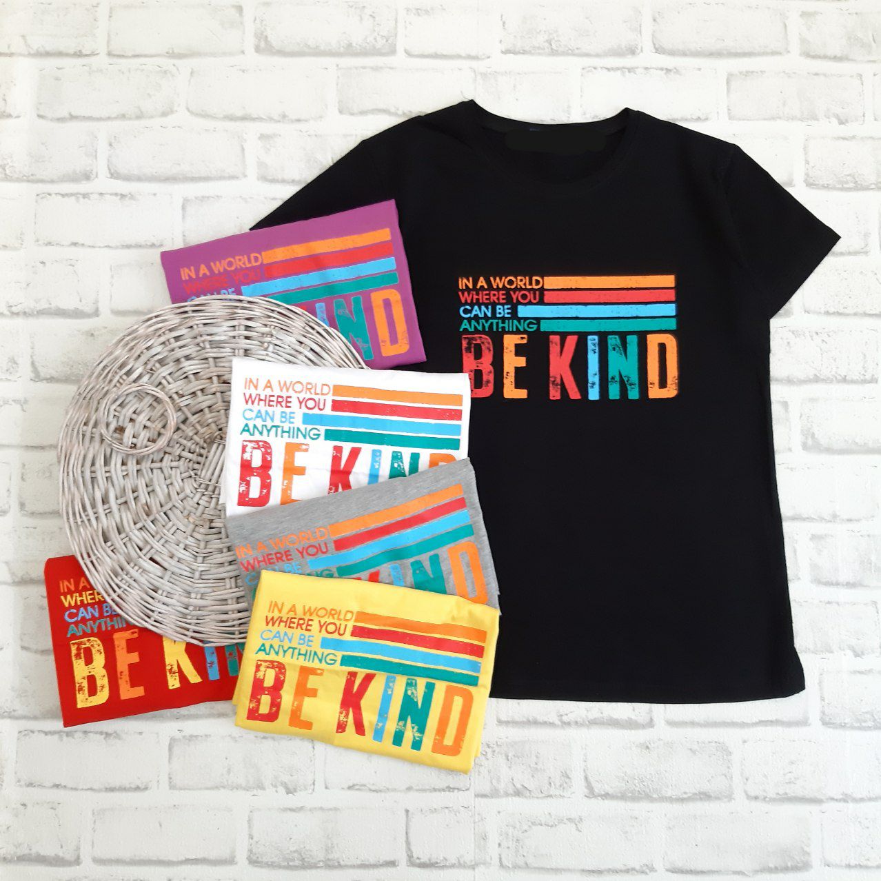 عکس تیشرت نوجوان  BE KIND - شماره 1