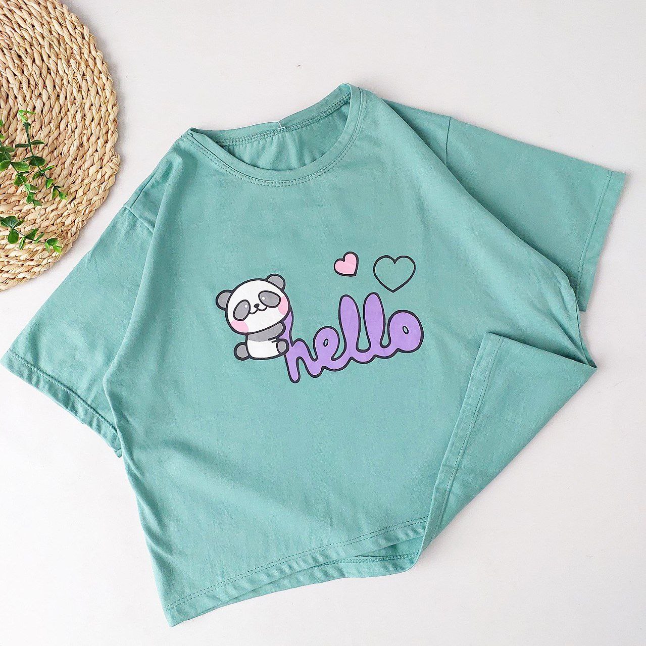عکس کراپ پاندا HELLO - شماره 3