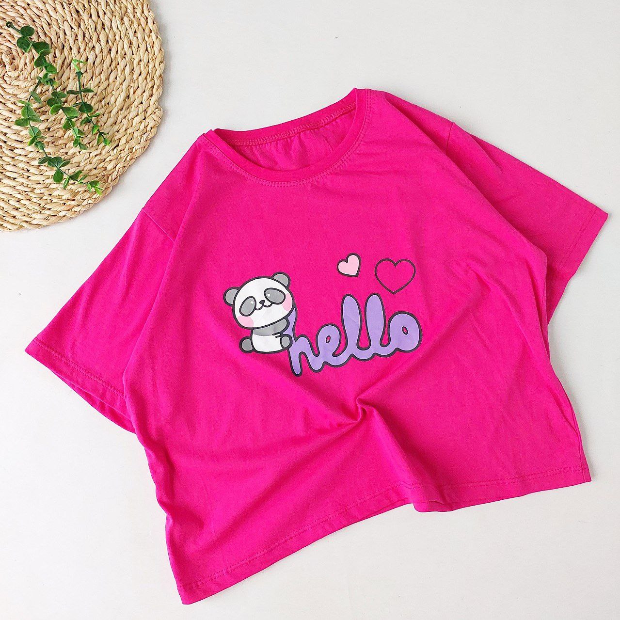 عکس کراپ پاندا HELLO - شماره 12