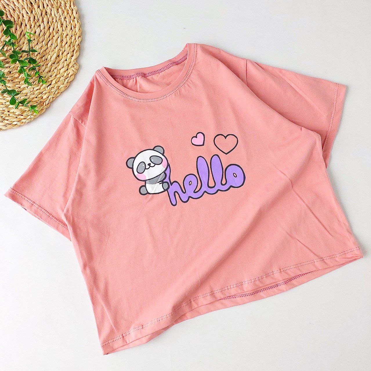 عکس کراپ پاندا HELLO - شماره 4