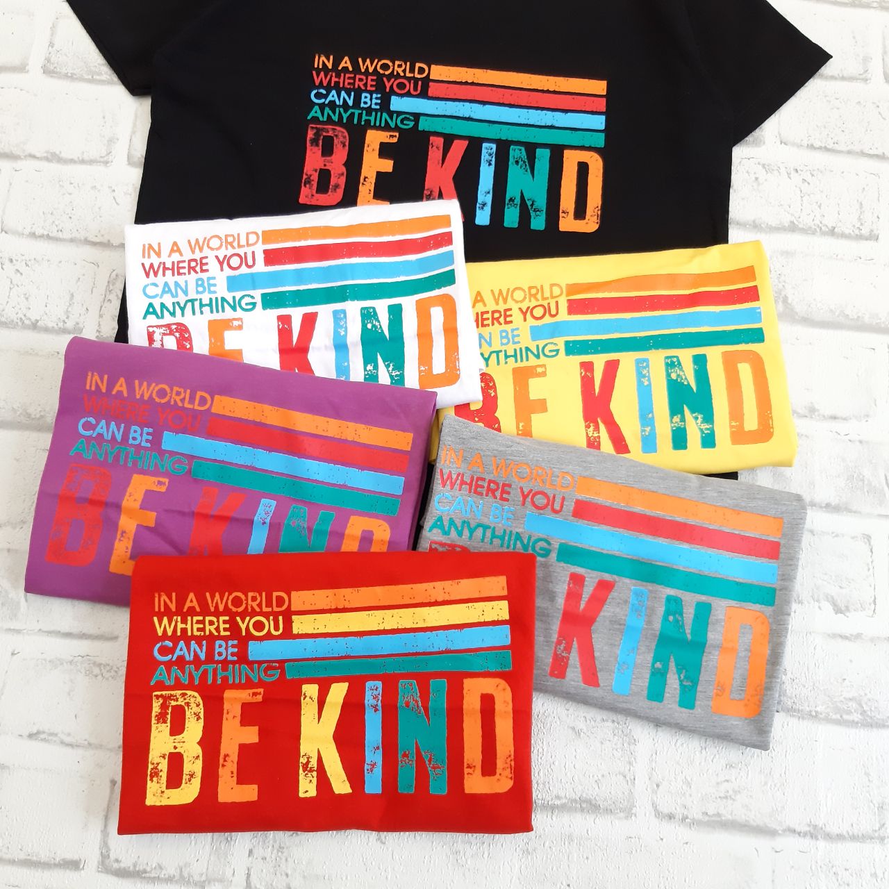 عکس تیشرت نوجوان  BE KIND - شماره 4